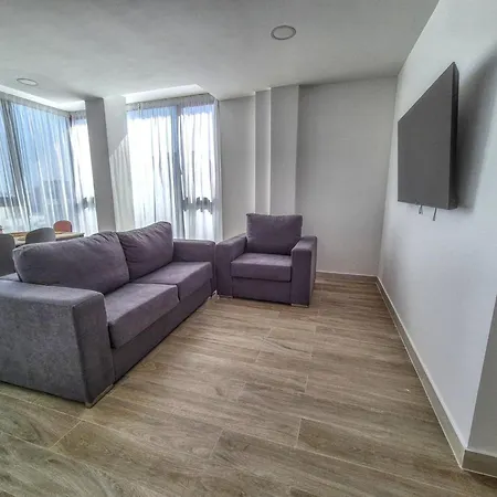 House In Gran Canaria Near Playa De Canteras *