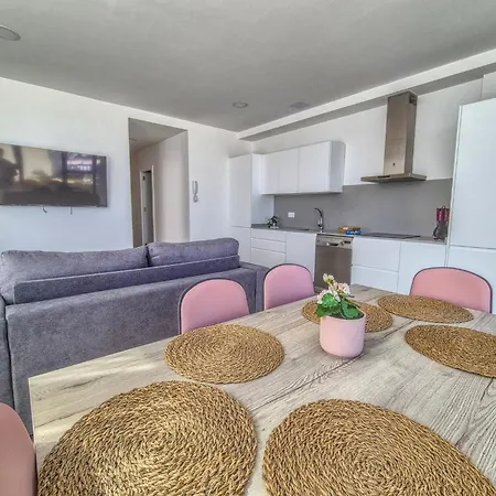 House In Gran Canaria Near Playa De Canteras Feriehus *
